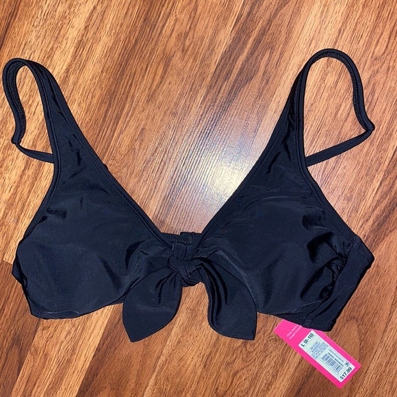 Nwt Xhilaration Black swim top - Picture 3 of 3